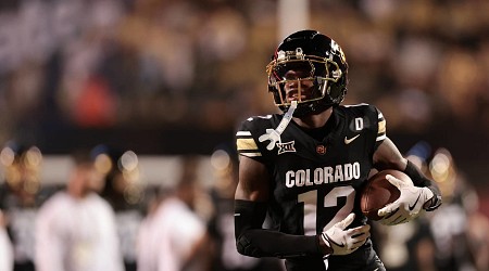 Deion Sanders: Travis Hunter Should Play for Colorado vs. Arizona After Injury