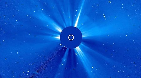 'Halloween comet' disintegrates after passing close to the sun