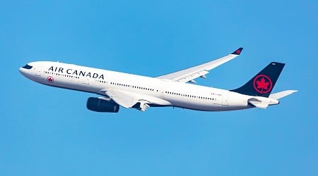 Air Canada And CAE Open Scholarships For Female Pilots And Engineers