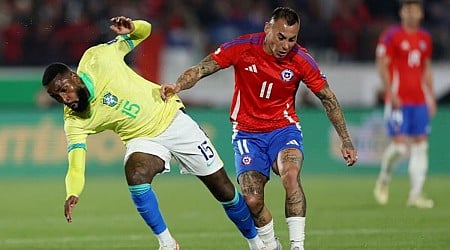 Last-gasp Luiz Henrique effort gives Brazil 2-1 win at Chile