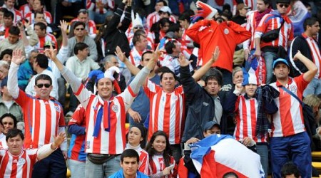 "Sono quasi morto sull'aereo". La confessione di Julio Enciso durante il viaggio in Paraguay