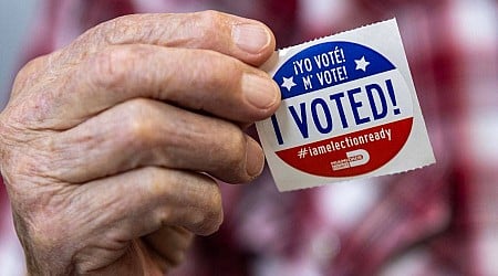 Half of Florida’s registered voters have already voted. See which party has the lead