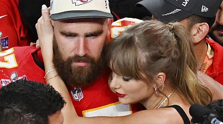 Chiefs’ Billionaire Owner Sends Special Gift to Taylor Swift After Travis Kelce’s Best 2024 NFL Game