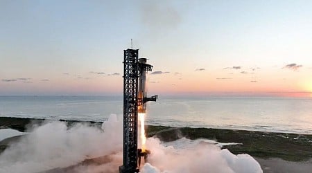 SpaceX’s Dramatic Rocket Catch Brings Interplanetary Travel One Step Closer