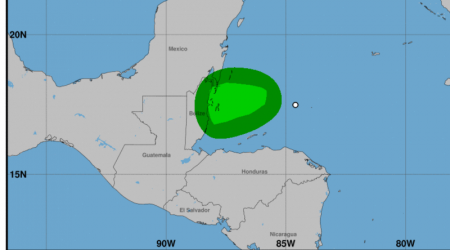 La tormenta tropical Nadine se forma al este de Belice; amenaza con fuertes lluvias para Belice y el este de México