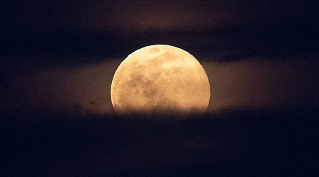 The Next Full Moon is a Supermoon, and the Hunter’s Moon