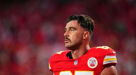 Chiefs' Travis Kelce Says He's 'QB at Heart' After Highlight-Reel Lateral vs. Saints