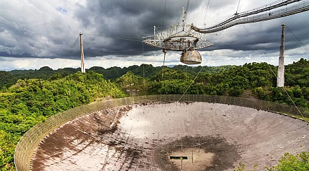 Arecibo telescope might have failed because of weak sockets