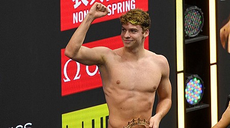 Despite Noè Ponti’s Threat at Standings, Léon Marchand Closes Debut Swimming World Cup in Style: “Little Bit Too Much”