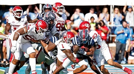 Disastrous second half, blown lead earns Oklahoma third-straight loss against Ole Miss