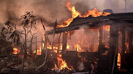 California's Mountain Fire in Ventura County burns 20,000 acres as "environmental recipe" fuels blaze