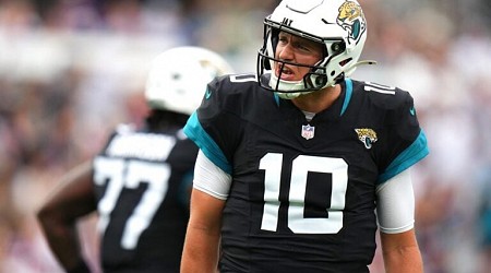 Mac Jones’ first start with Jaguars ends in disaster with 3 turnovers