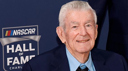 Bobby Allison, NASCAR Hall of Famer, 3-time Daytona 500 winner, dies at 86