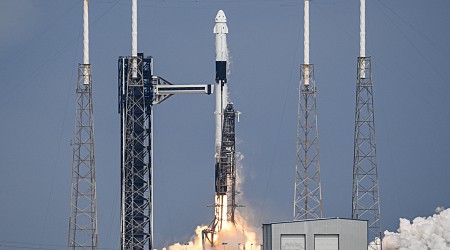 SpaceX Double Launch: Starlink and Koreasat to Lift Off From Florida Today