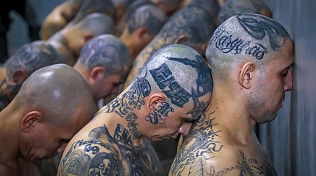 Au cœur de l’“Alcatraz du Salvador”, la prison dont on ne revient pas