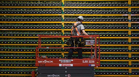 Wall Street sees a buying opportunity in these crypto mining stocks