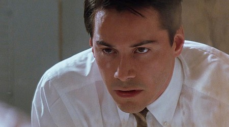 Keanu Reeves Replaced Another Hollywood Legend In The Devil's Advocate