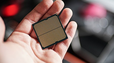 I tested the Ryzen 7 9800X3D against the Core Ultra 9 285K. It’s not even close