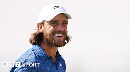 Fleetwood shoots 62 to lead in Abu Dhabi