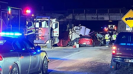 Higwhay 105 closed in Monument after semi-truck hits railroad bridge