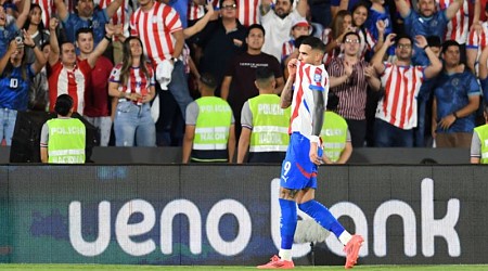 Argentina cae 2-1 ante Paraguay en las eliminatorias sudamericanas