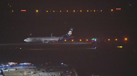 Alaska Airlines flight from Dulles makes emergency landing at LAX