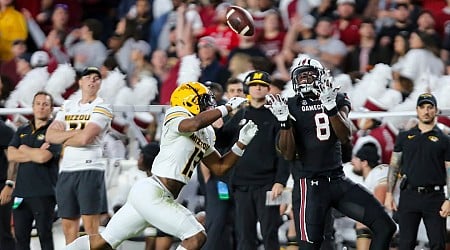 Sellers throws career-high 5 TD passes, No. 23 South Carolina beats No. 24 Missouri 34-30