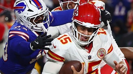 Buffalo Bills hand Kansas City Chiefs first loss of season