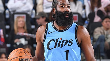 Harden gets to second place on NBA all-time 3-pointers list