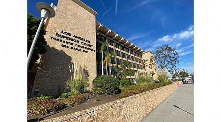 Man arrested after suspicious package shuts down California courthouse