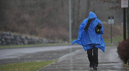 Washington state and the west coast brace for severe weather, possible ‘bomb cyclone’