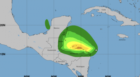 Tormenta tropical Sara en el Caribe eleva alertas por fuertes lluvias e inundaciones en Centroamérica