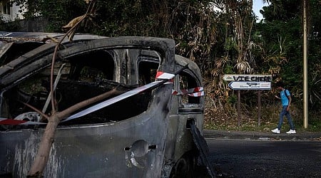 Vie chère en Martinique : 500 personnes ont manifesté, des barricades érigées dans la nuit