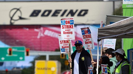 Boeing's new CEO vows to make it 'iconic' again after posting $6.1 billion loss in his 1st earnings