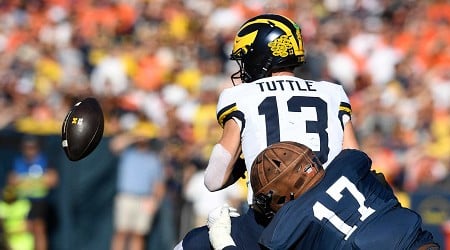 Sherrone Moore, No. 24 Michigan Called Out By CFB Fans After Loss to No. 22 Illinois