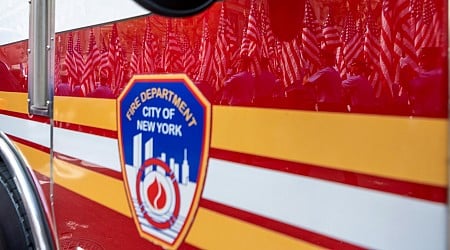 Firefighters battling large brush fire in Brooklyn's Prospect Park