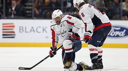 Ovechkin scores 2, leaves Caps' win with injury