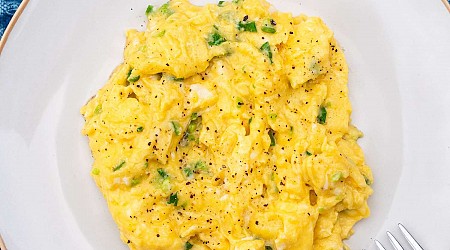 I Tried Oprah’s “Secret” Hack for Scrambled Eggs