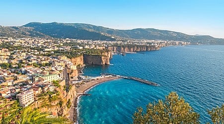 Mettre les voiles en Italie méridionale : Sorrente, l’histoire en héritage