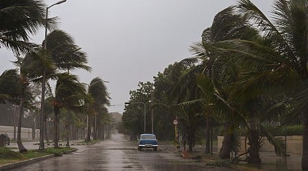 À Cuba, l’ouragan Rafael touche terre pendant que l’île est à nouveau plongée dans le noir