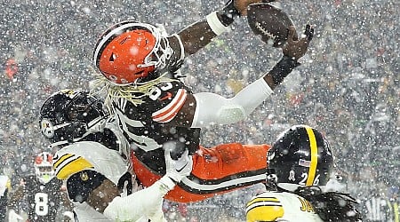 Steelers' George Pickens blames snow for loss, says conditions 'saved' Browns