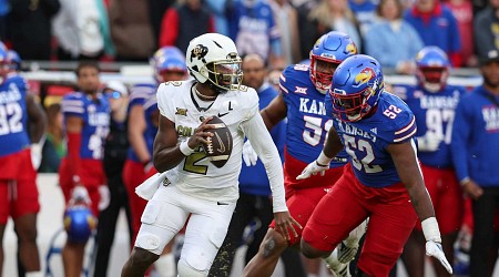 Video: Shedeur Sanders Pushes Referee in Scrum During Colorado vs. Kansas