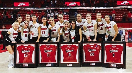 Hours After Nebraska Volleyball’s Emotional Win, Fellow Huskers Pay Special Tribute Their Seniors: “Forever Grateful”