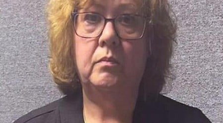 Susan Lorincz sentenced to 25 years for shooting, killing neighbor through closed door