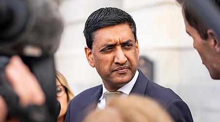 Khanna expresses concern over Bondi's remarks on Trump prosecutors