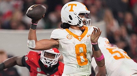 Tennessee vs. Vanderbilt odds, spread, line: 2024 college football picks, Week 14 predictions by proven model