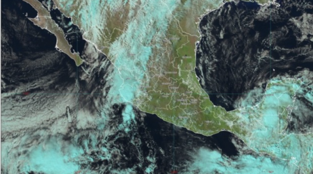 Sara avanza como depresión tropical y llega a la frontera entre México y Guatemala