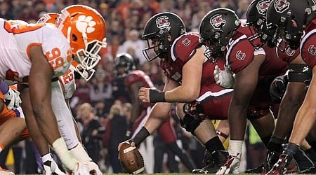 Clemson quarterback Klubnik duels South Carolina's Sellers on Saturday with CFP berth in play