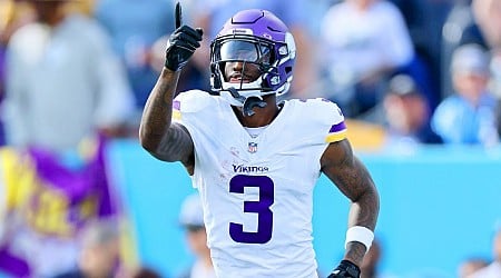 Vikings' Jordan Addison outruns Titans defense for 47-yard TD