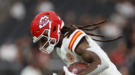 Travis Kelce: DeAndre Hopkins Has Made Chiefs 'Better Already' Since Titans Trade